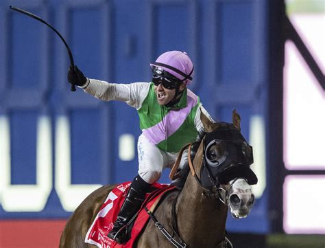 Laurel River wins $12 million Dubai World Cup by record 8 1/2 .